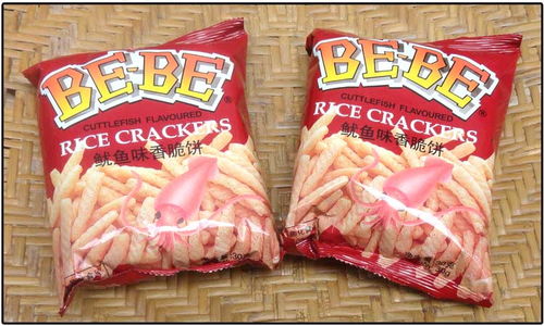 怀旧经典 新加坡玉美虾条与鱿鱼味香脆饼的香脆体验